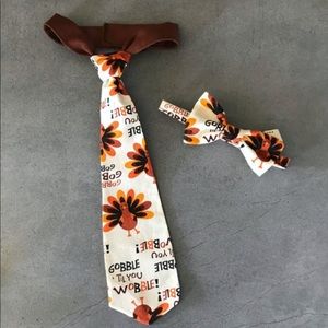 Gobble ‘til you wobble toddler neck or bow tie